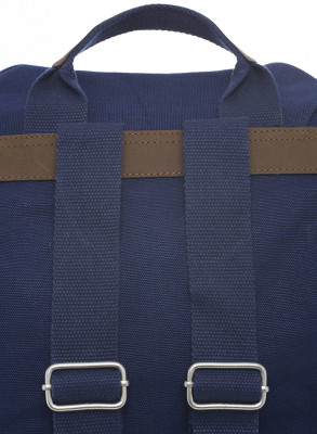 Pure Hanfrucksack XL mit 3 Vordertaschen aus Hanf und Bio-Baumwolle