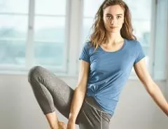 HempAge Hanf Yoga T-Shirt - Farbe lavender aus Bio-Baumwolle und Hanf