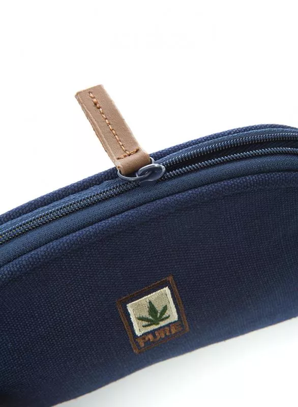 Pure Kosmetik Tasche aus Hanf und Bio-Baumwolle Pure Kosmetik Tasche aus Hanf und Bio-Baumwolle