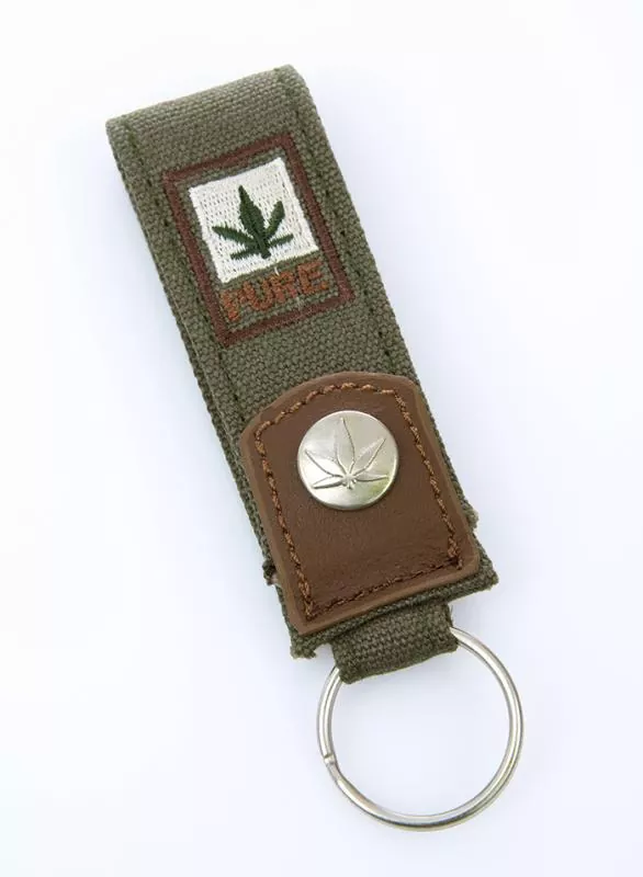 Farbe khaki